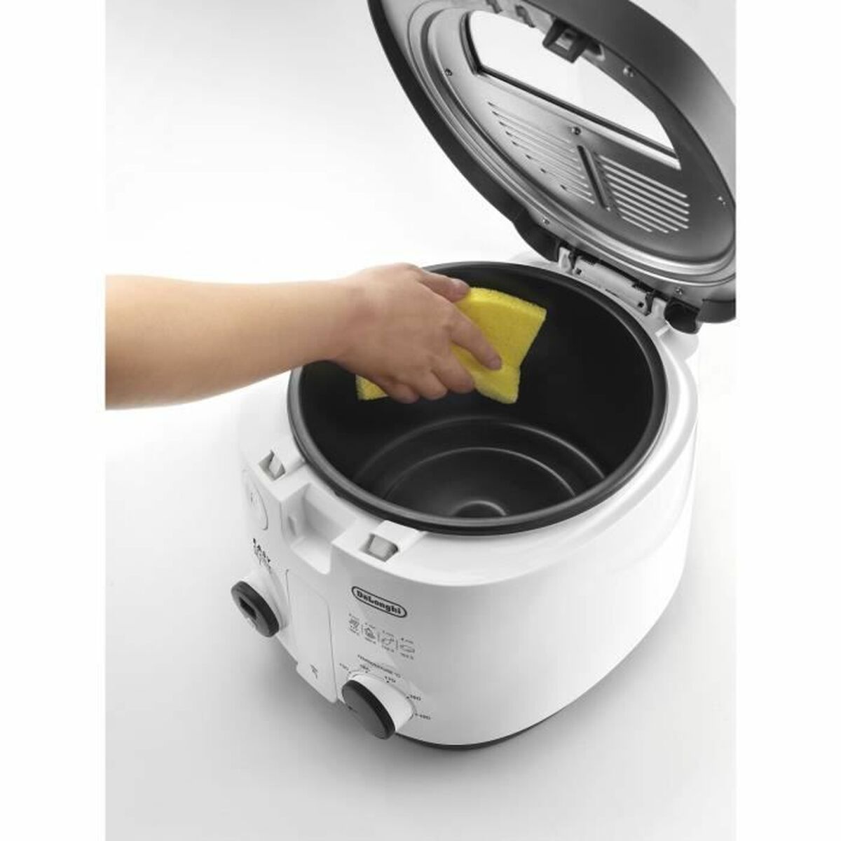 V3H8EBA9B3B3CFE0D21D716CB83BD3EE654R7371513P6