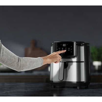 V4H9565771F8FD3B40F5149202330A80523R6835143P3